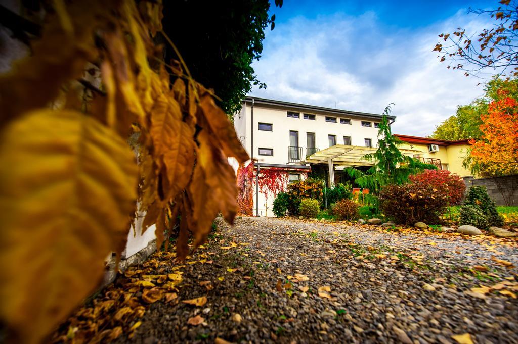 May Residence Uisenteş Exterior foto